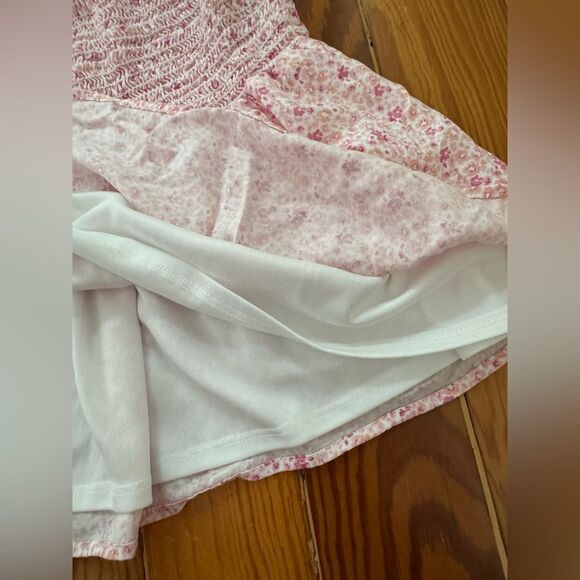 Le Lis Floral Top - Picture 5 of 7